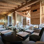 Chalet Ellambra - Ovo Network *