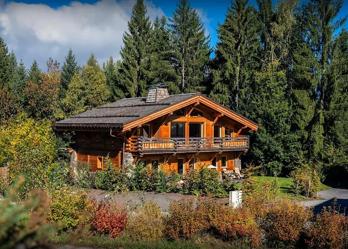 Chalet Ellambra - Ovo Network